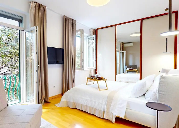 Apartment Old Town *