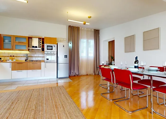 Old Town Apartment Split